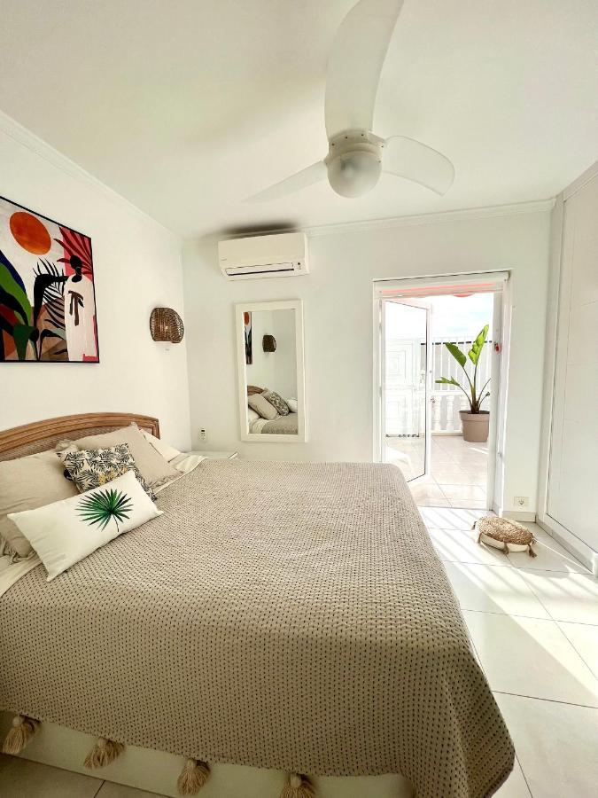 Apartamento Luxury Penthouse With Breathtaking Views And Huge Private Terraces Puerto de Santiago  Exterior foto