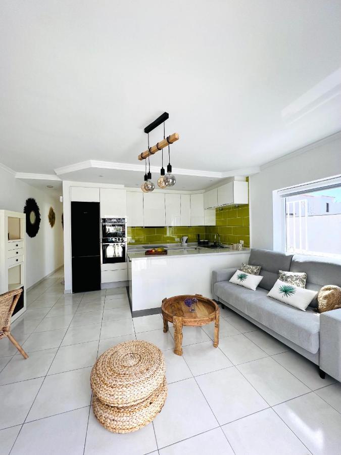 Apartamento Luxury Penthouse With Breathtaking Views And Huge Private Terraces Puerto de Santiago  Exterior foto