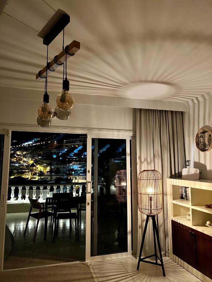 Apartamento Luxury Penthouse With Breathtaking Views And Huge Private Terraces Puerto de Santiago  Exterior foto
