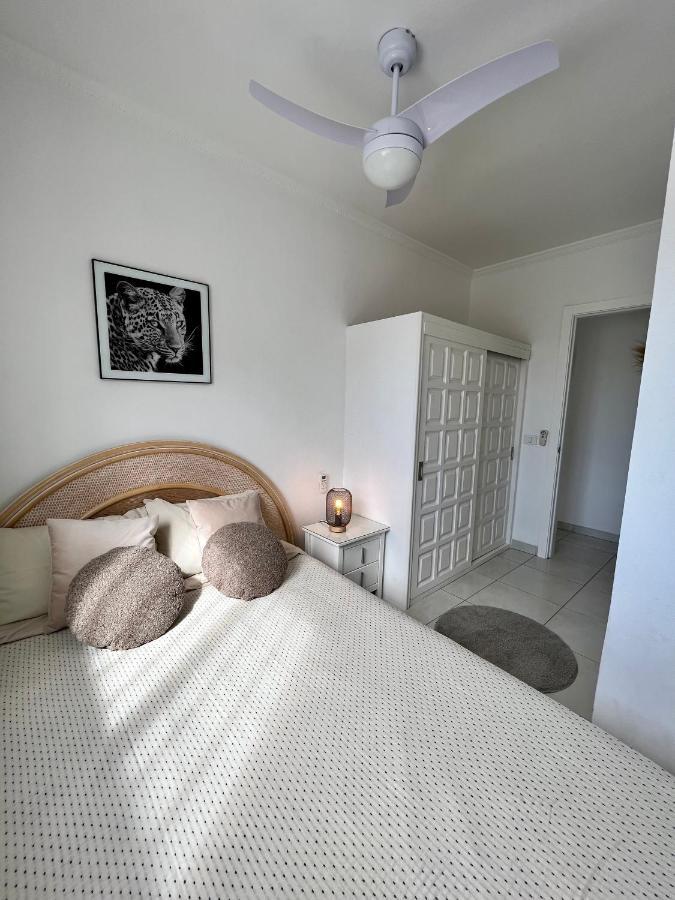 Apartamento Luxury Penthouse With Breathtaking Views And Huge Private Terraces Puerto de Santiago  Exterior foto