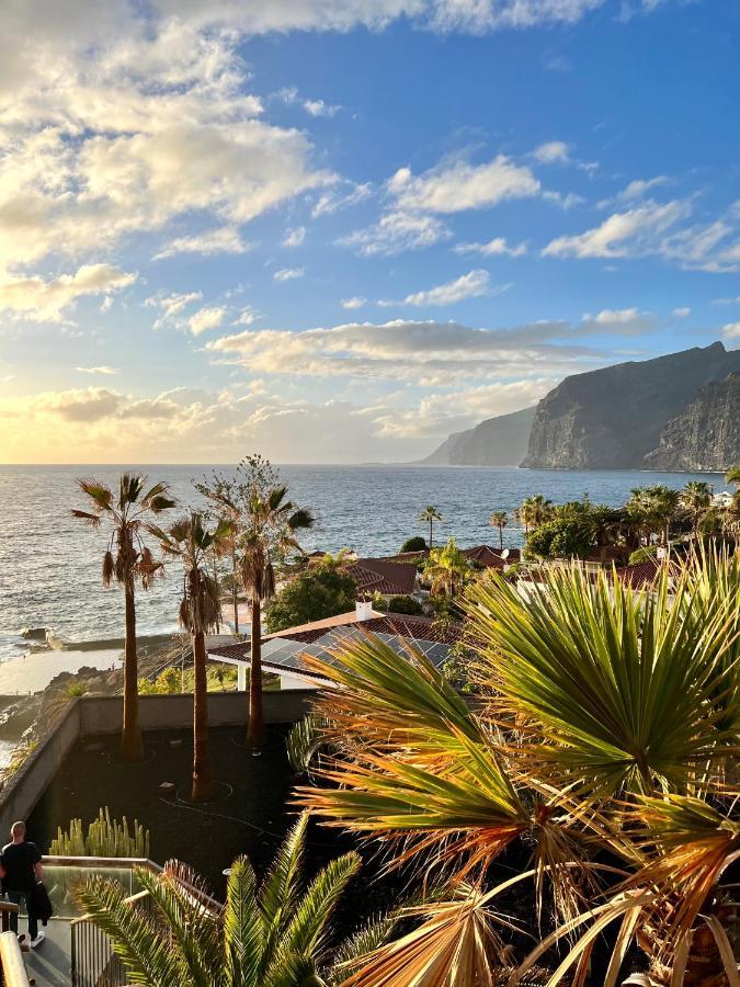 Apartamento Luxury Penthouse With Breathtaking Views And Huge Private Terraces Puerto de Santiago  Exterior foto